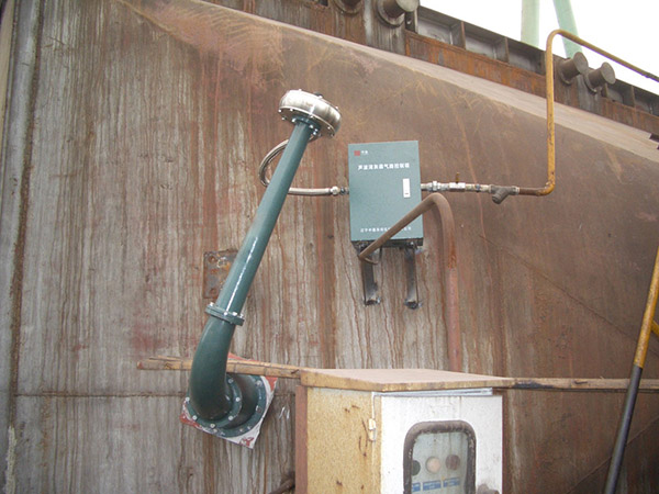 聲波吹灰器