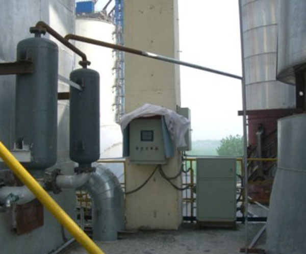 空氣激波吹灰器非工作時間內，保持電磁閥打開？